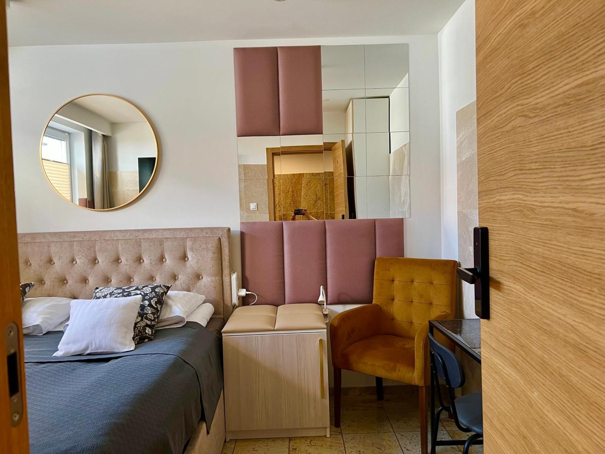 North Nest Luxury Suites Gdańsk Szoba fotó